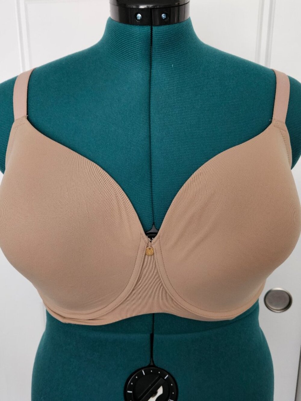 Natori Bra 38H Nude